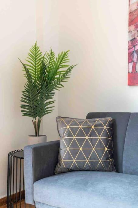 2Bdr Boutique Full Apt In Plaka 아테네 외부 사진