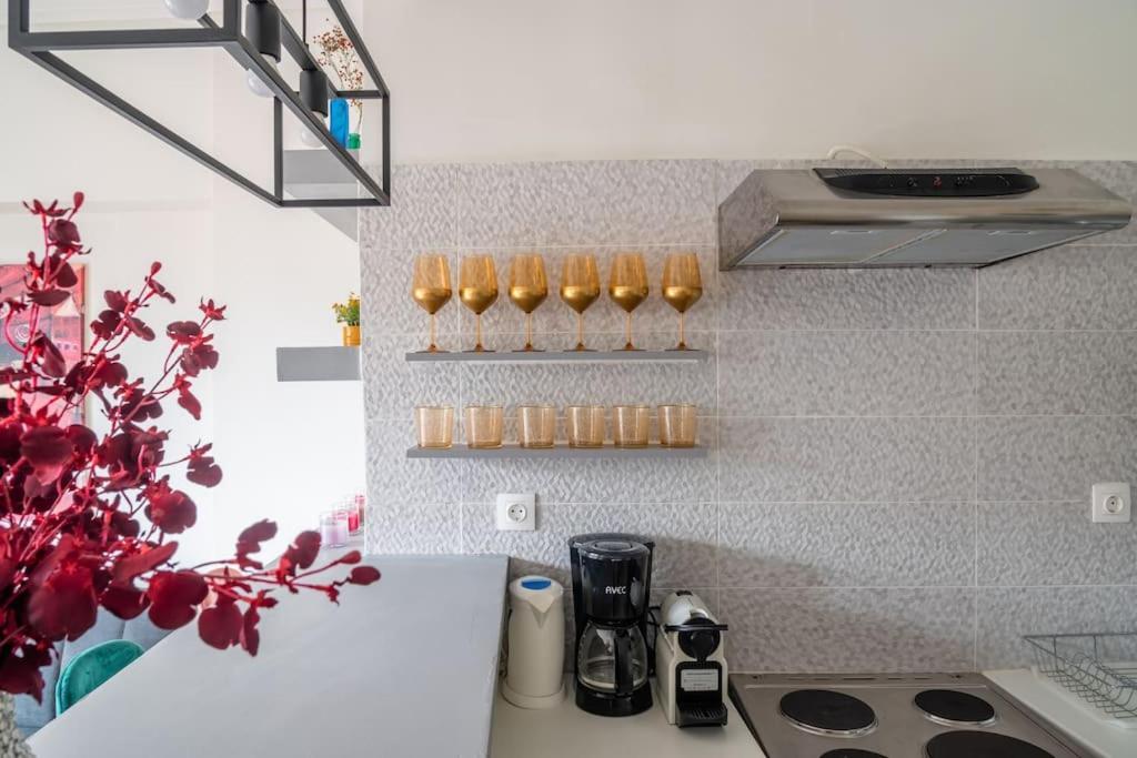 2Bdr Boutique Full Apt In Plaka 아테네 외부 사진
